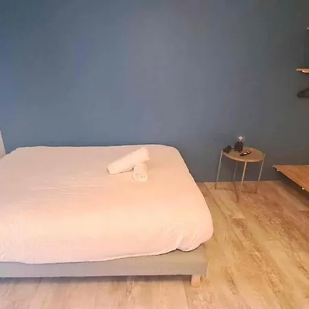 Barbusse - Studio - Centreville - Terrasse Rdc Apartamento