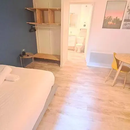 Barbusse - Studio - Centreville - Terrasse Rdc Apartamento *